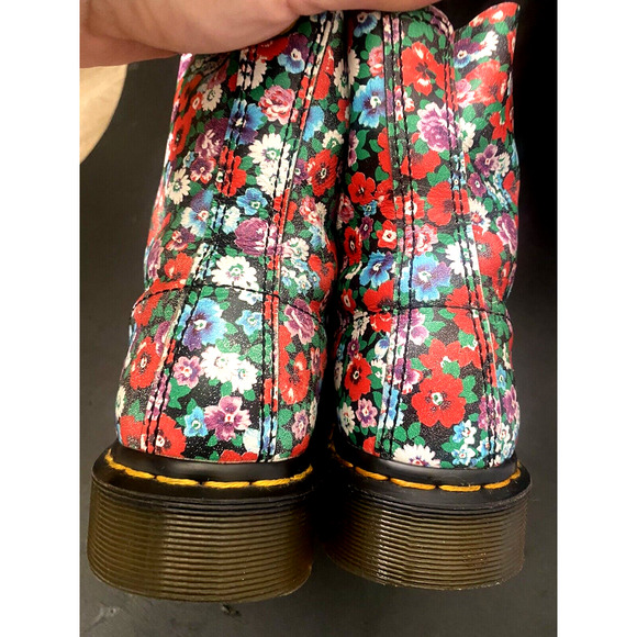 Dr. Martens Pascal Black Wild Poppy US 6 EU 37 UK 4‎ 1460 Boot VTG Floral Docs - Picture 11 of 13